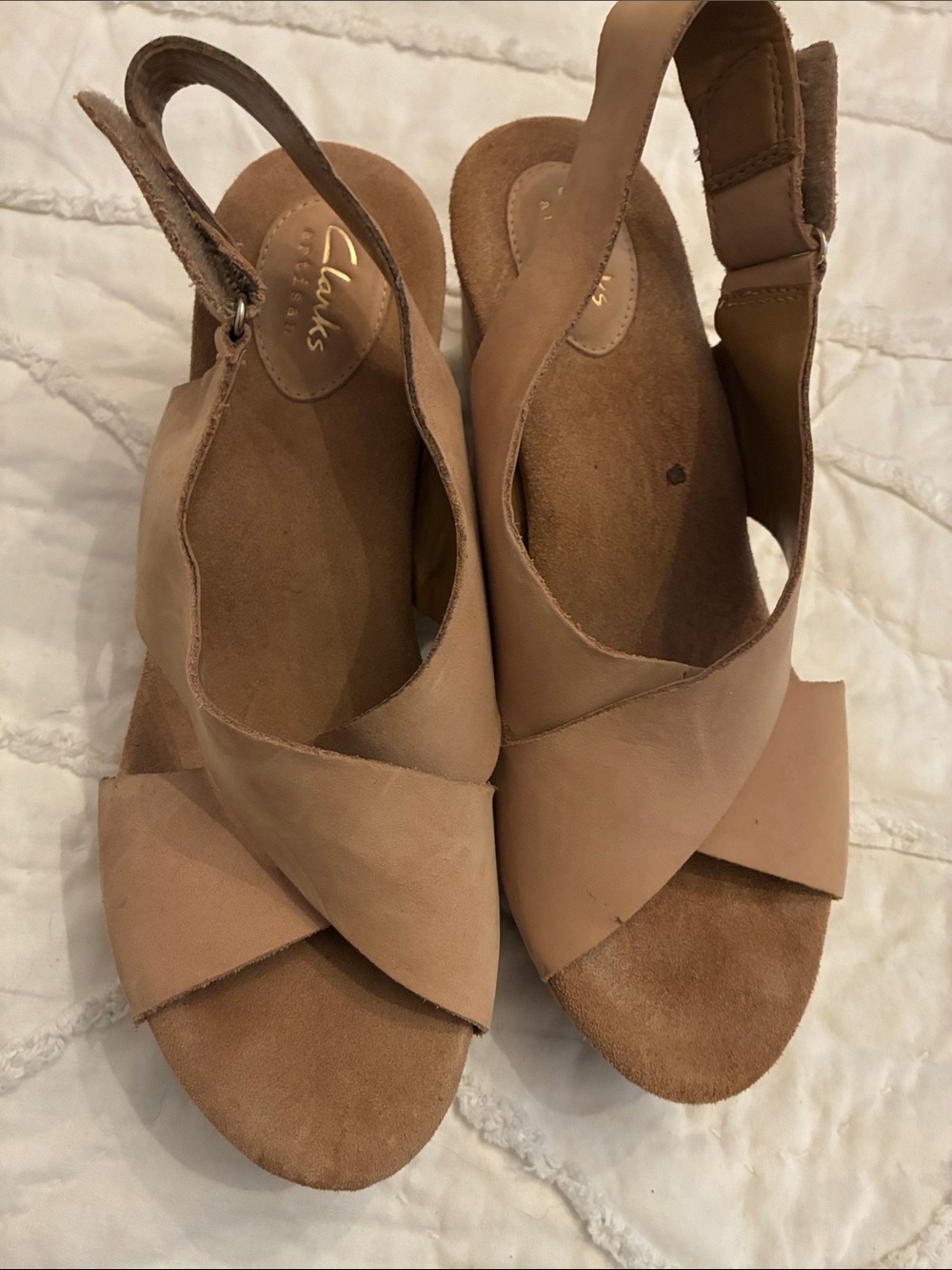 Clarks Women's Tan Leather Crisscross Slingback Sandals 9W